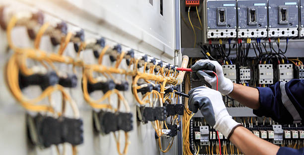Professional Electrician technician working in Gaithersburg, MD
